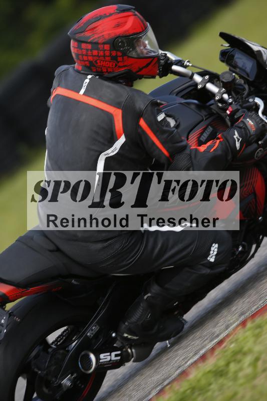 /Archiv-2024/29 12.06.2024 MOTO.CH Track Day ADR/Gruppe blau/90